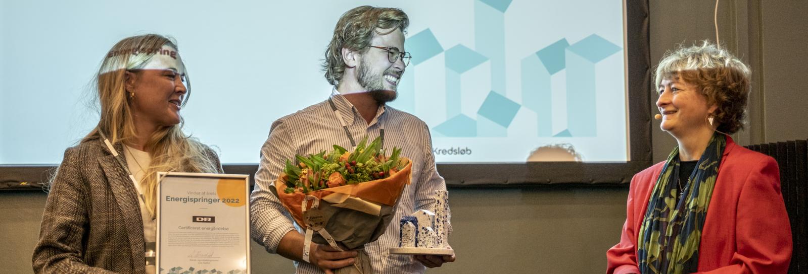 Vinderen af Årets Energispringer 2022 (DR) sammen med Københavns borgmester Line Barfod. 